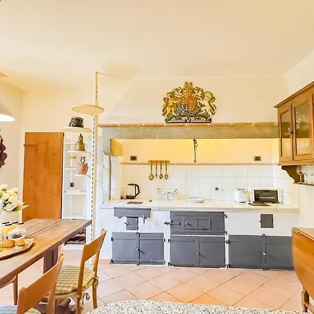 Machiavelli Superior House Apartment *